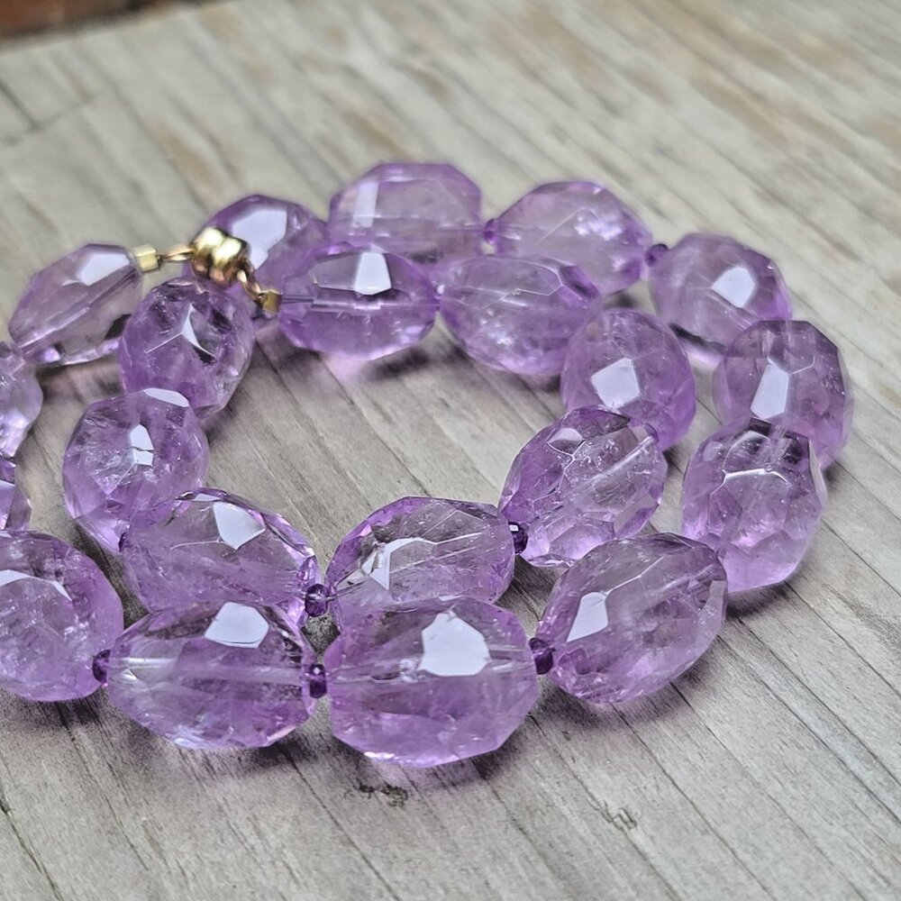 Faceted Amethyst Bead Necklace w 14k Solid Yellow Gold Magnetic Clasp 16” Long - Picture 7 of 8